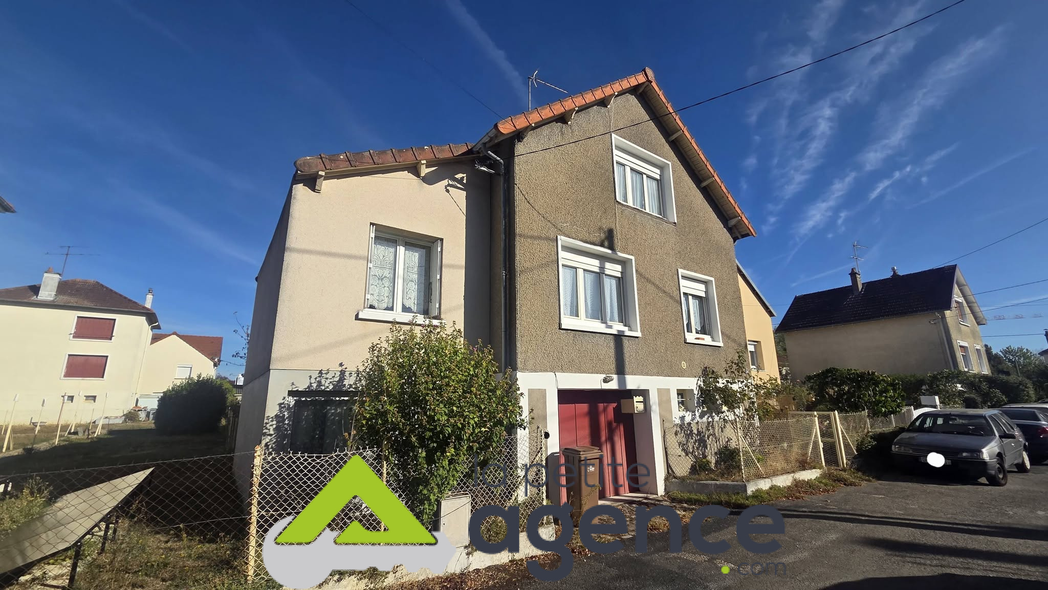 Maison à vendre à Vierzon, 94 m², 5 pièces – photo 1 sur 8
