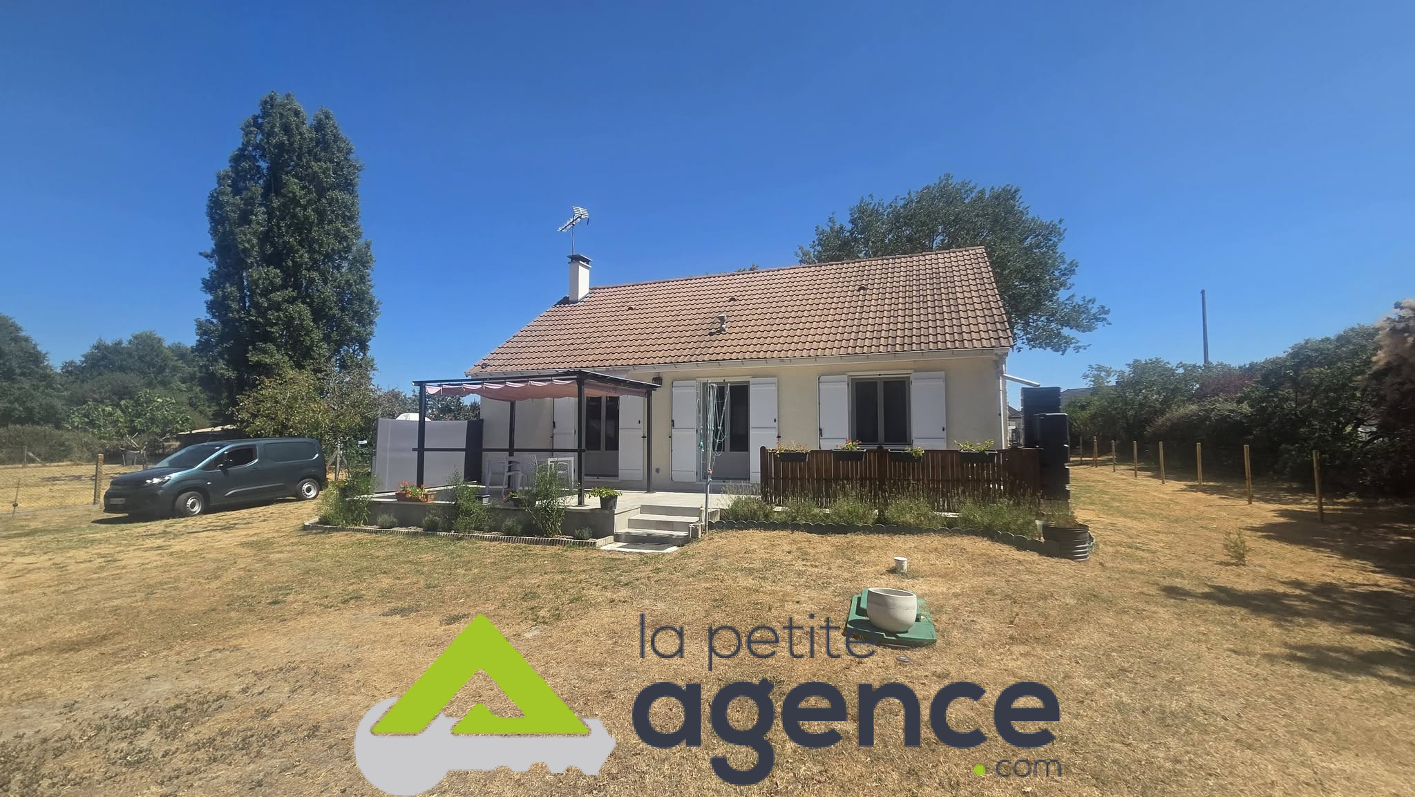 Maison à vendre à Vierzon, 95 m², 4 pièces – photo 1 sur 10